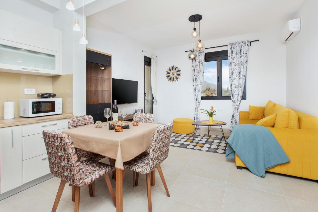 Ell Star Apartment Tivat Kültér fotó