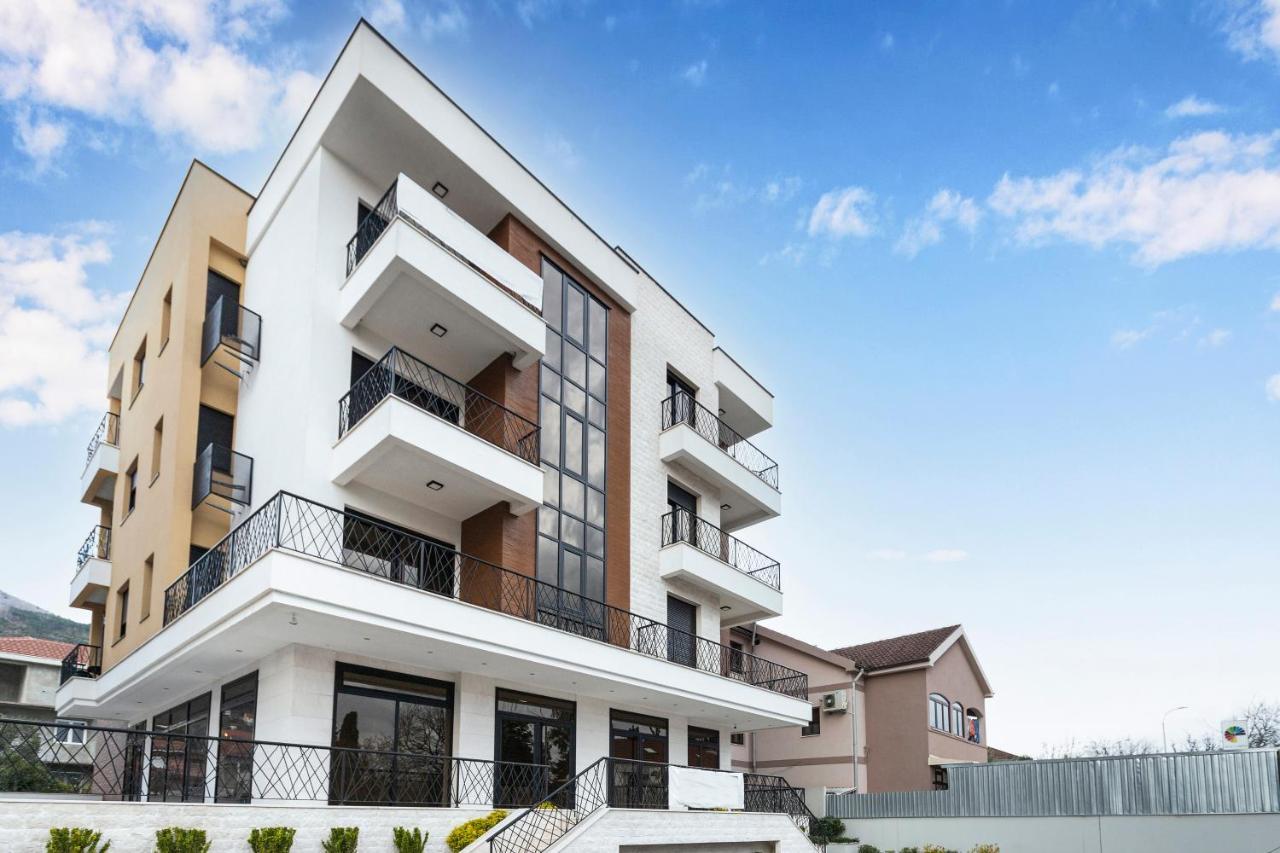 Ell Star Apartment Tivat Kültér fotó