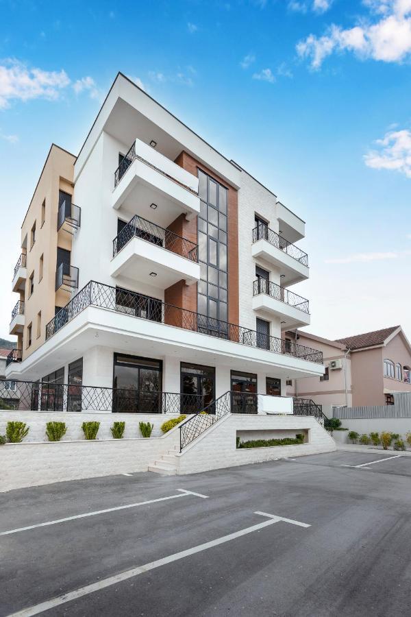 Ell Star Apartment Tivat Kültér fotó